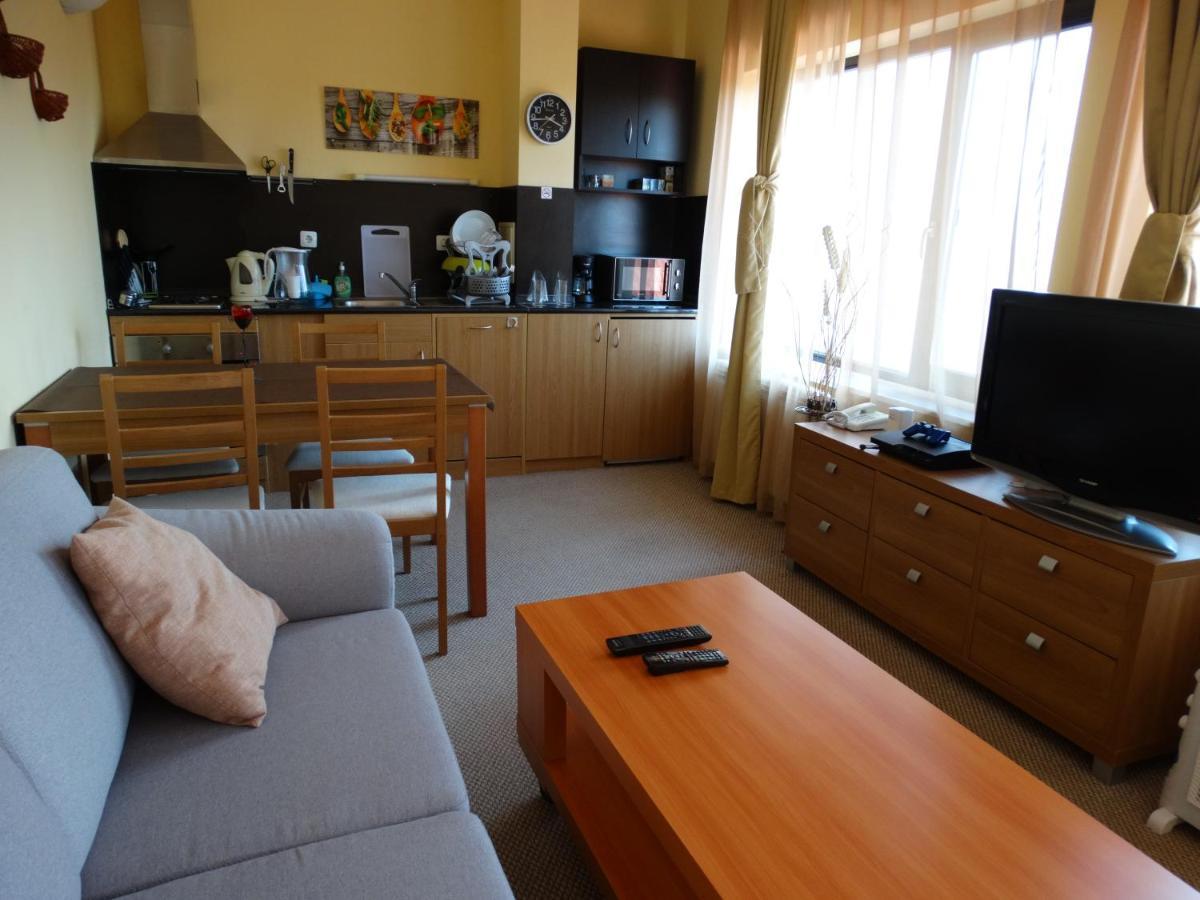 Snezhankas Apartment Pamporovo Exterior photo